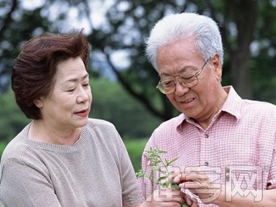 洗牙必須預防乙肝傳播