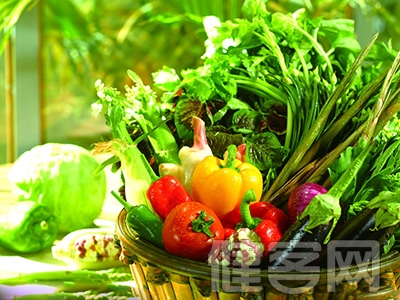 芹菜葉含多種元素可平肝降壓 別把芹菜葉扔掉