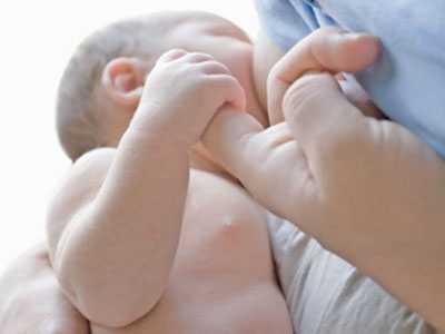 如何使寶寶免受乙肝傷害 乙肝媽媽注意事項