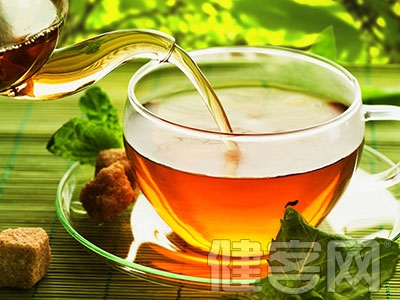 預防脂肪肝喝茶也要有講究